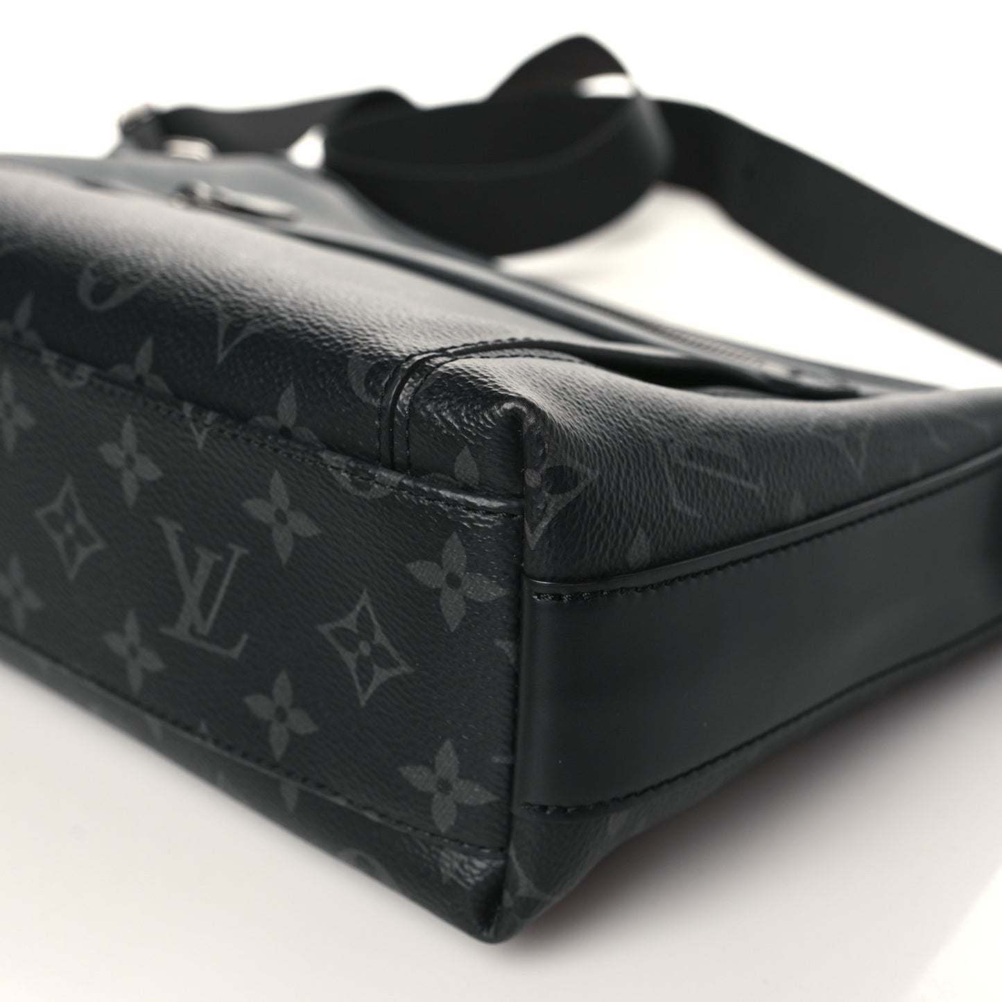 Monogram Eclipse Odyssey Messenger PM