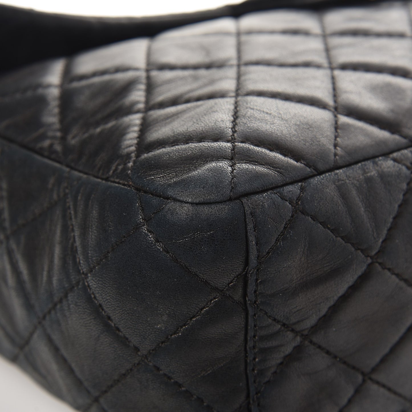 Lambskin Quilted Maxi Single Flap Black