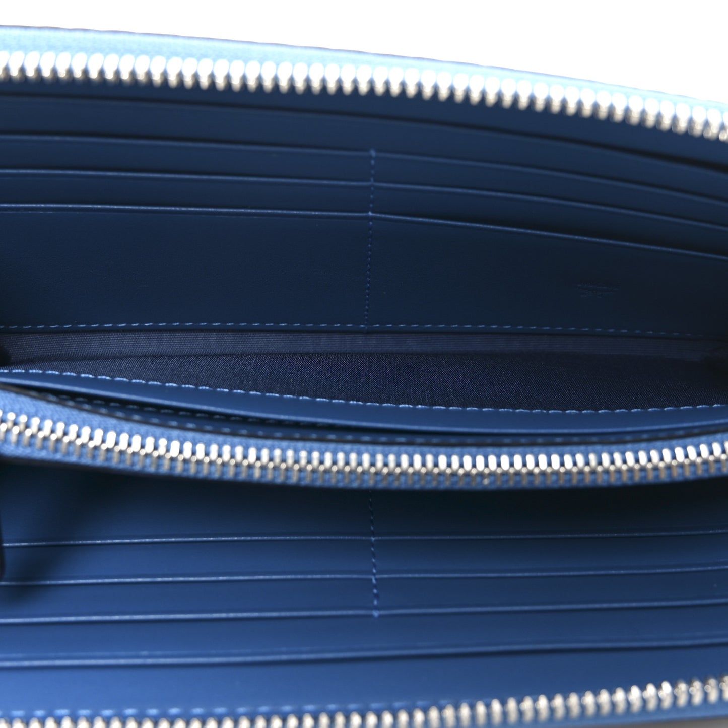 Visetos Large Zip Around Wallet Black