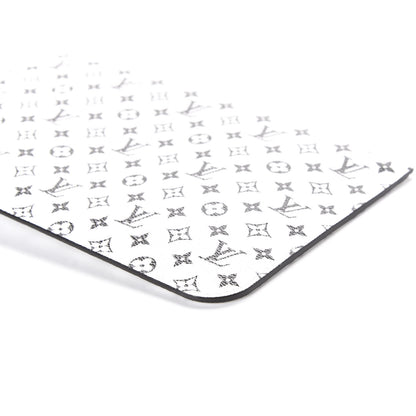 Louis Vuitton Monogram Giant Neverfull MM GM Pochette White 9 of 9