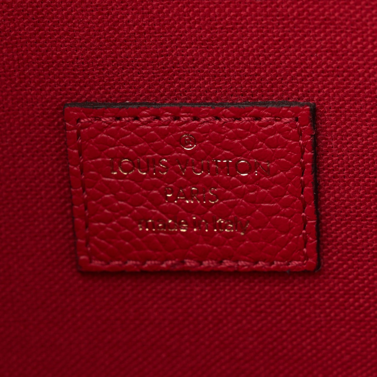 Empreinte Pochette Felicie Chain Wallet Scarlet