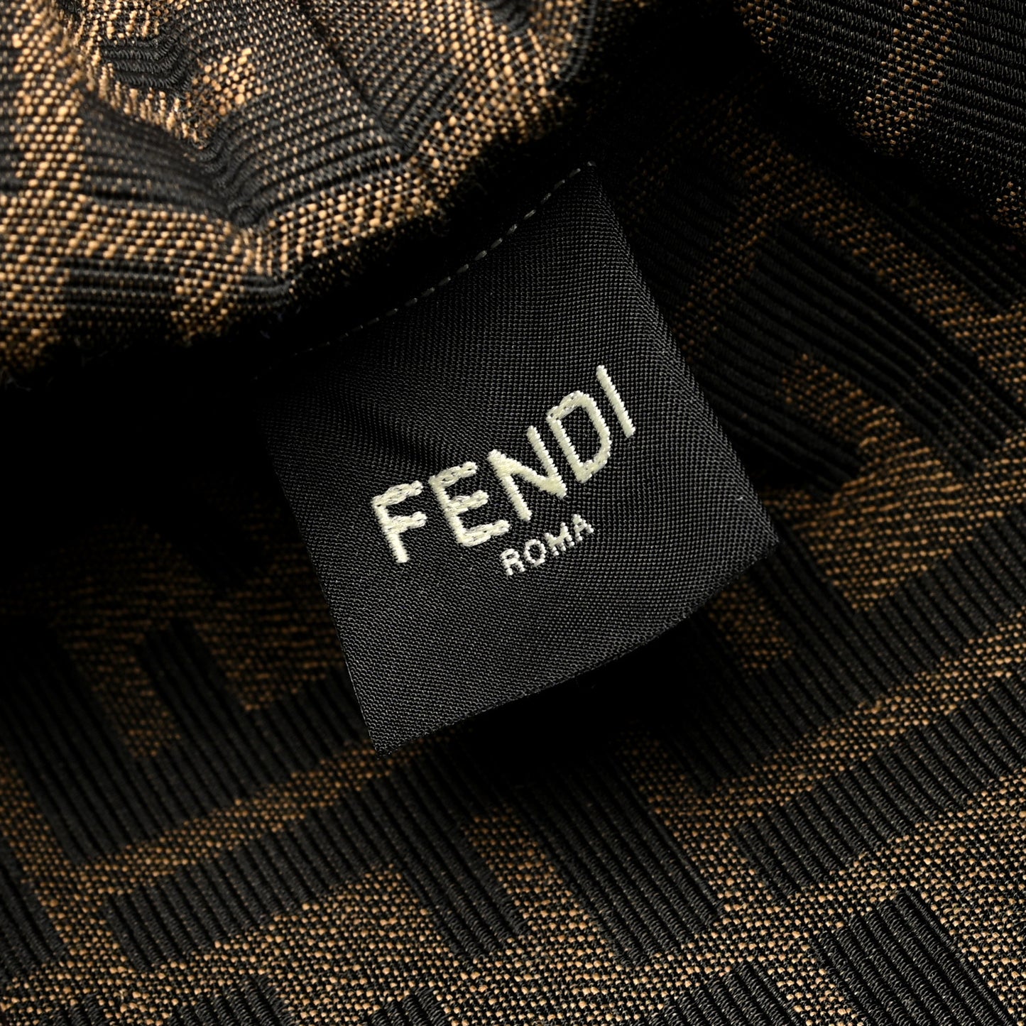 Shiny Nappa Midi Fendi First Ciclamino Pilar