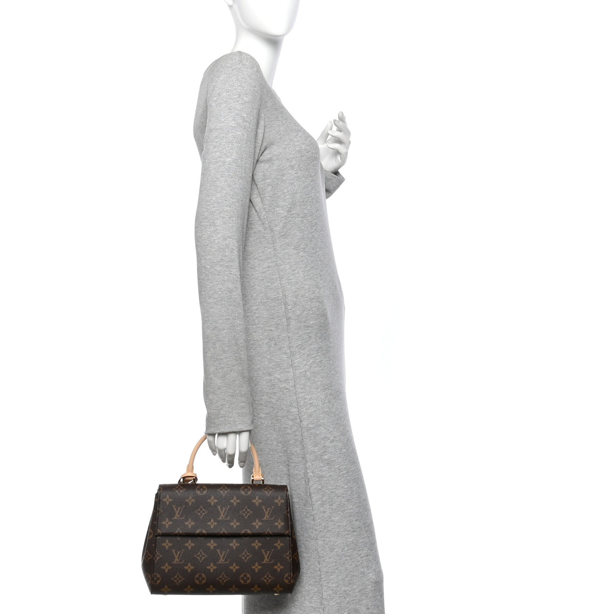 Louis Vuitton Monogram Cluny BB 2 of 10
