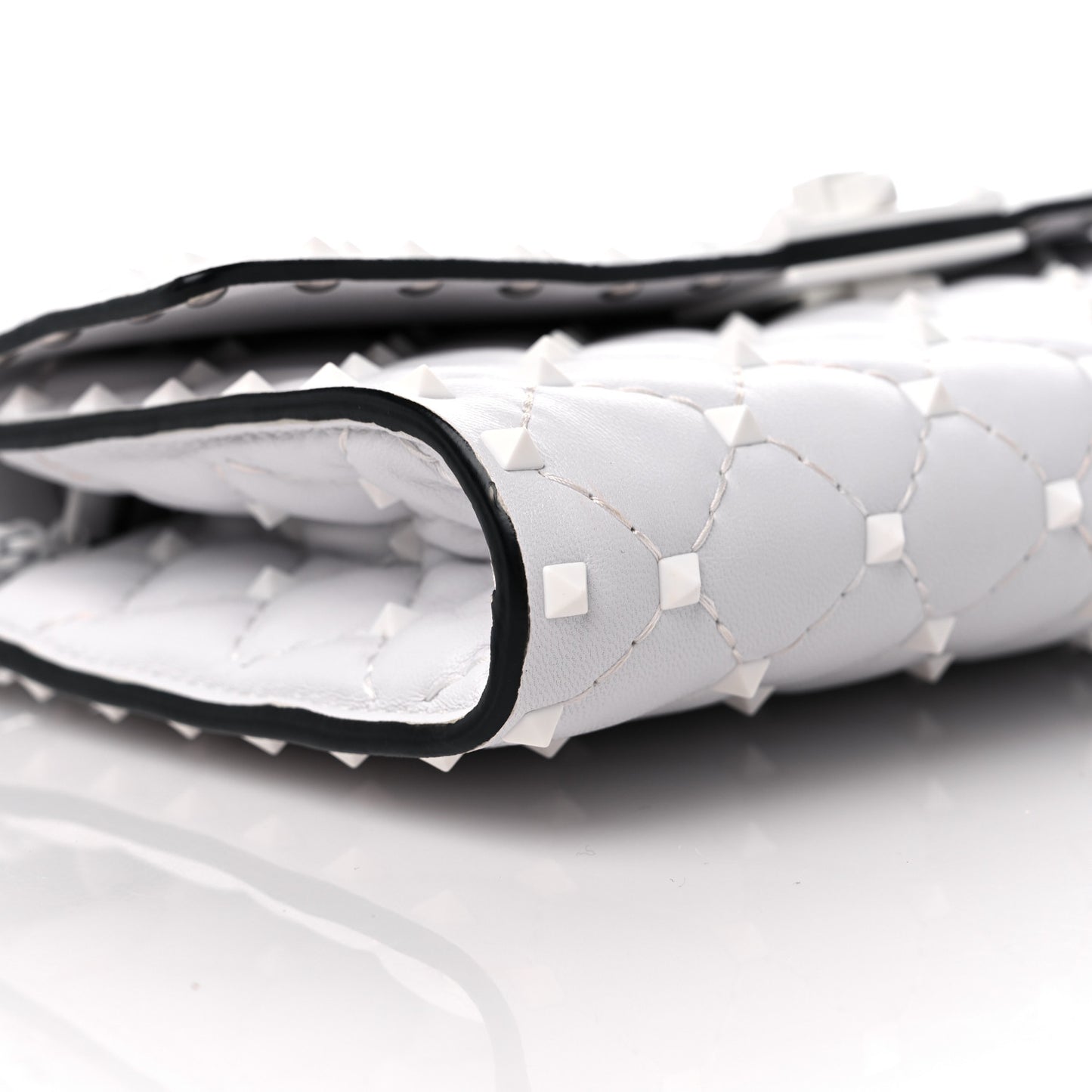 Lambskin Free Rockstud Spike Wallet on Chain Optic White