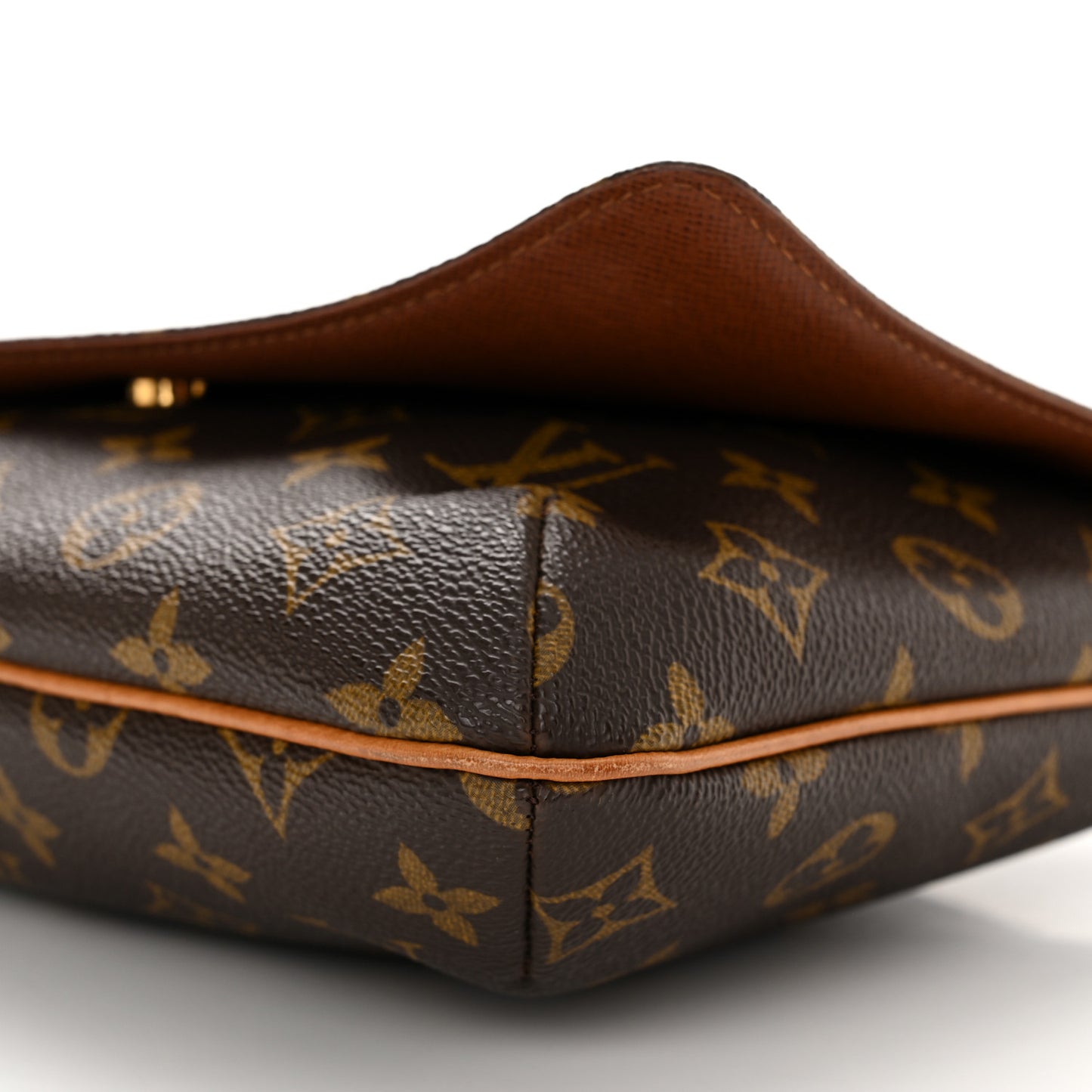 Monogram Musette Tango