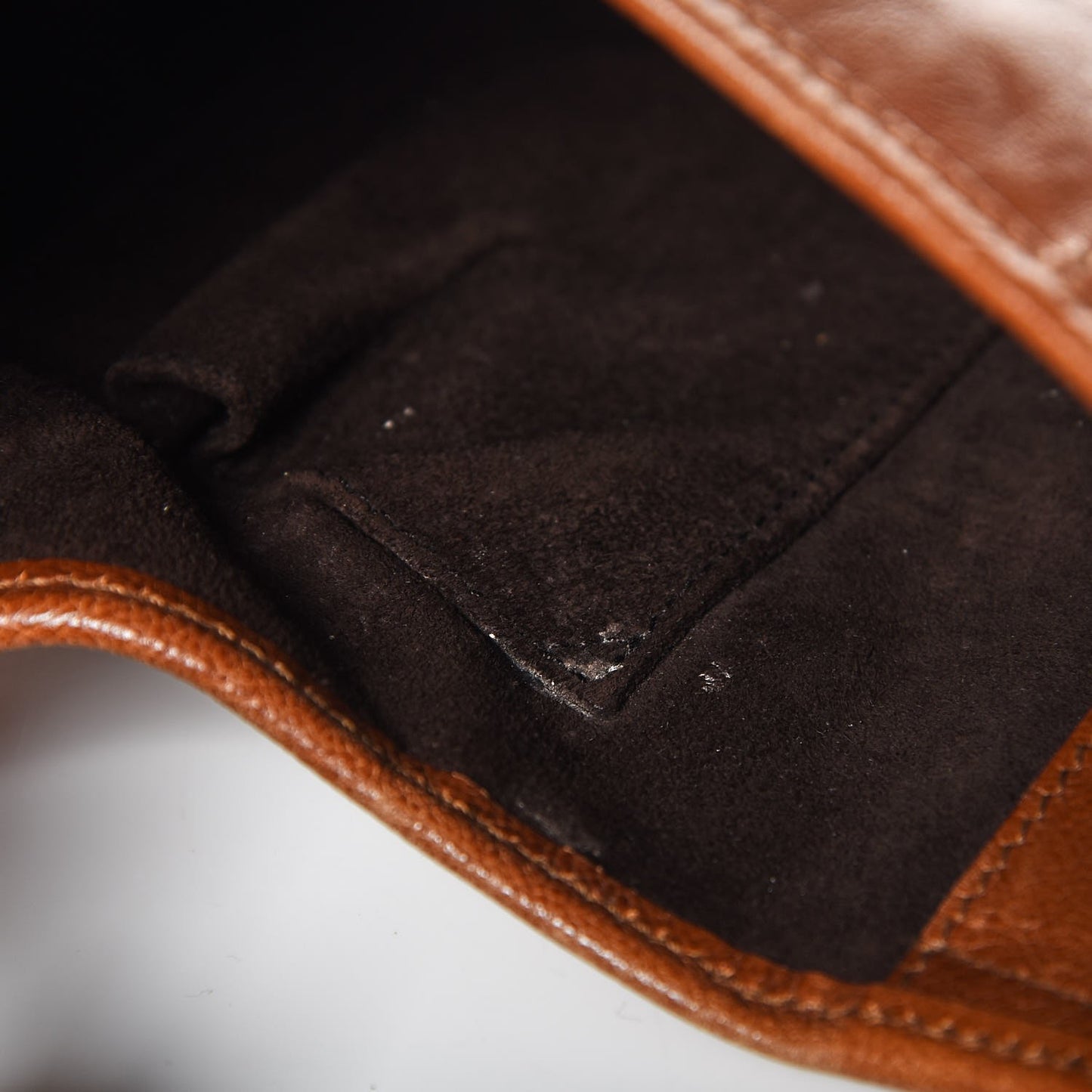 Buffalo Large Mombasa Horn Hobo Brown