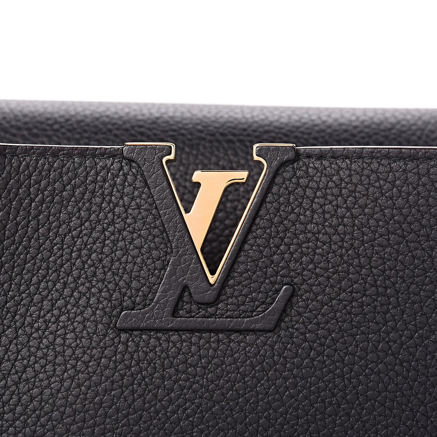 Taurillon Capucines MM Black