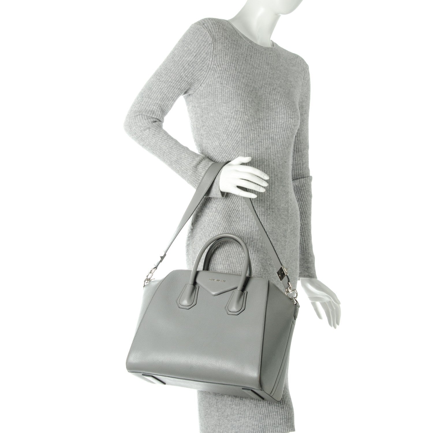 Givenchy Sugar Goatskin Medium Antigona Pearl Grey 2 of 10