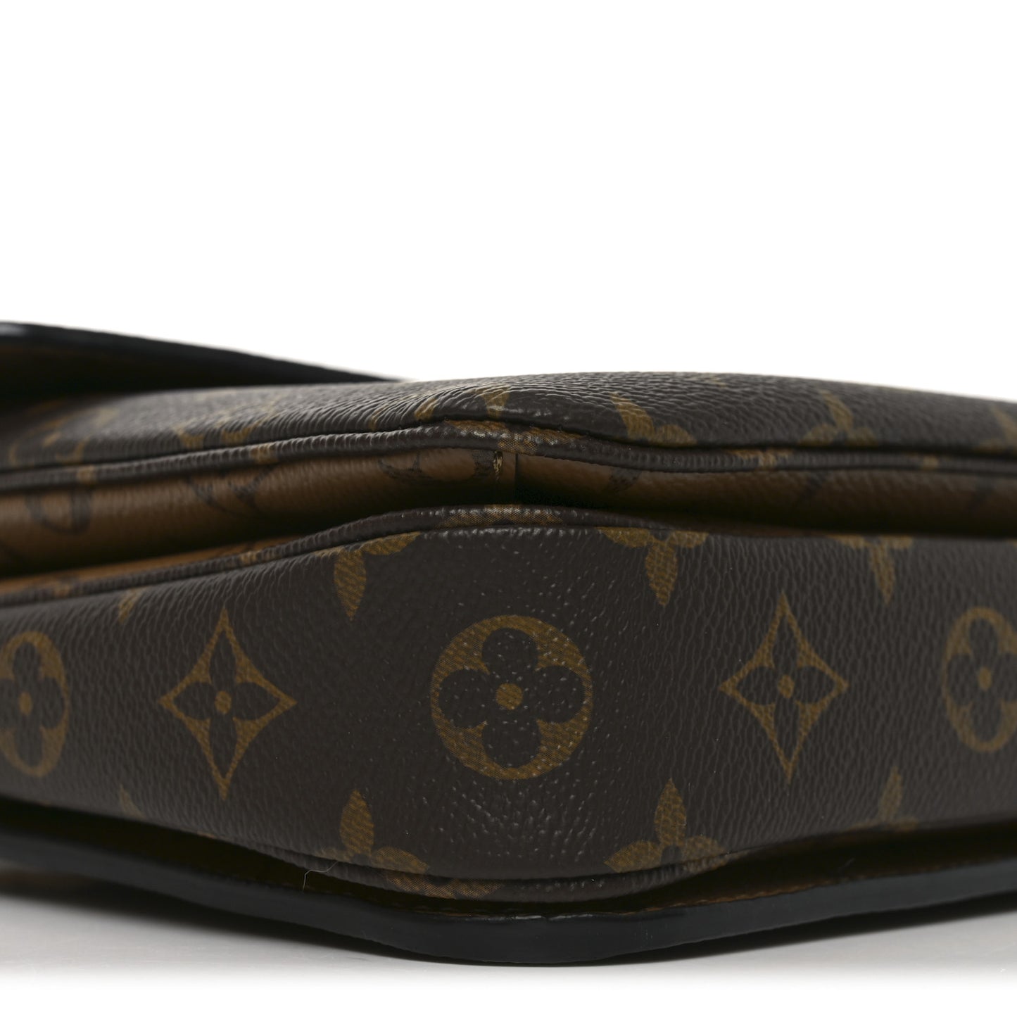 Reverse Monogram Pochette Metis