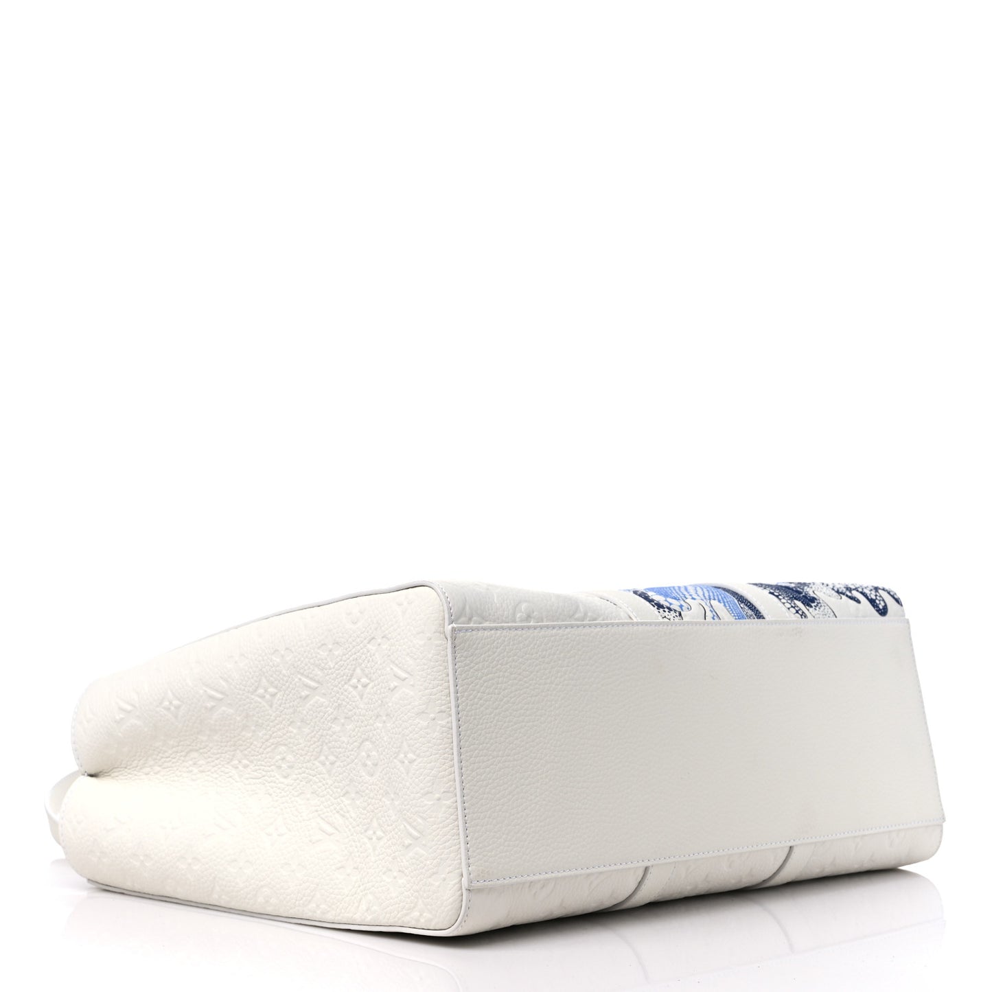 LV X YK Taurillon Sac Plat 24H White