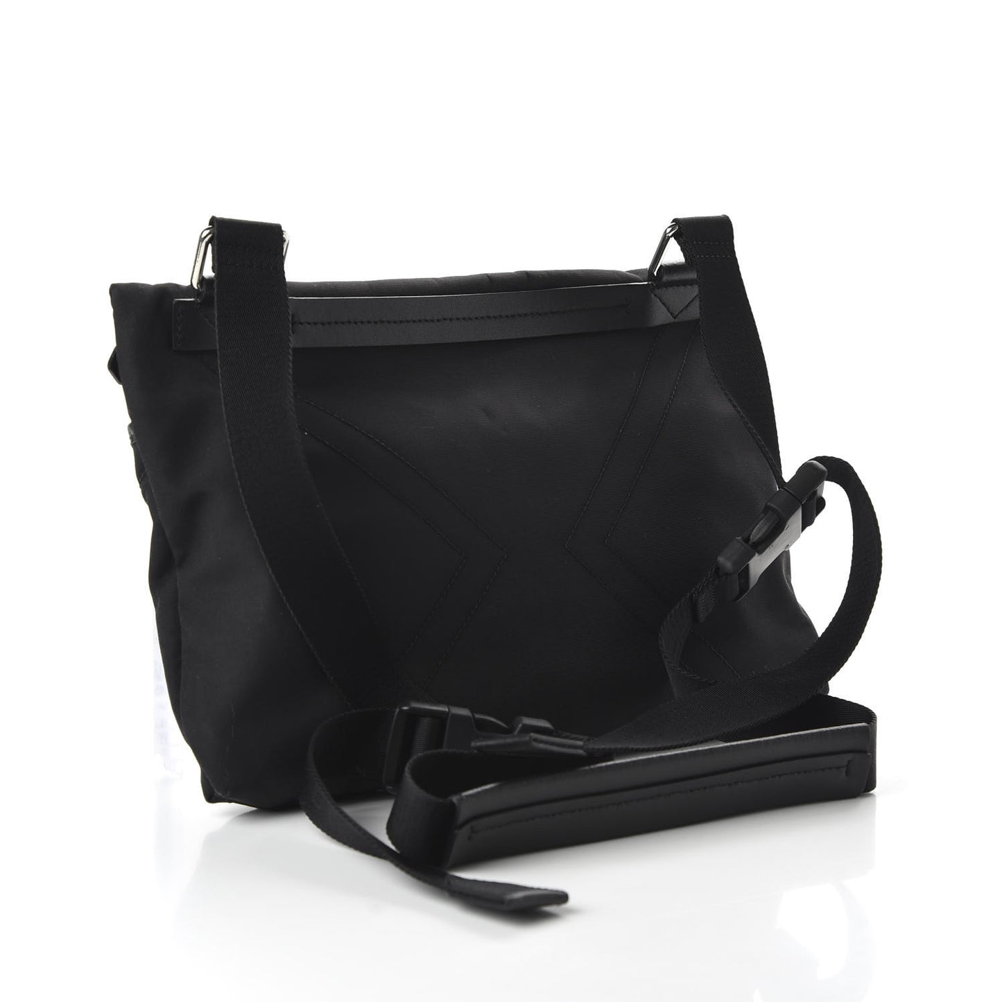Nylon Downtown Flat Messenger Black
