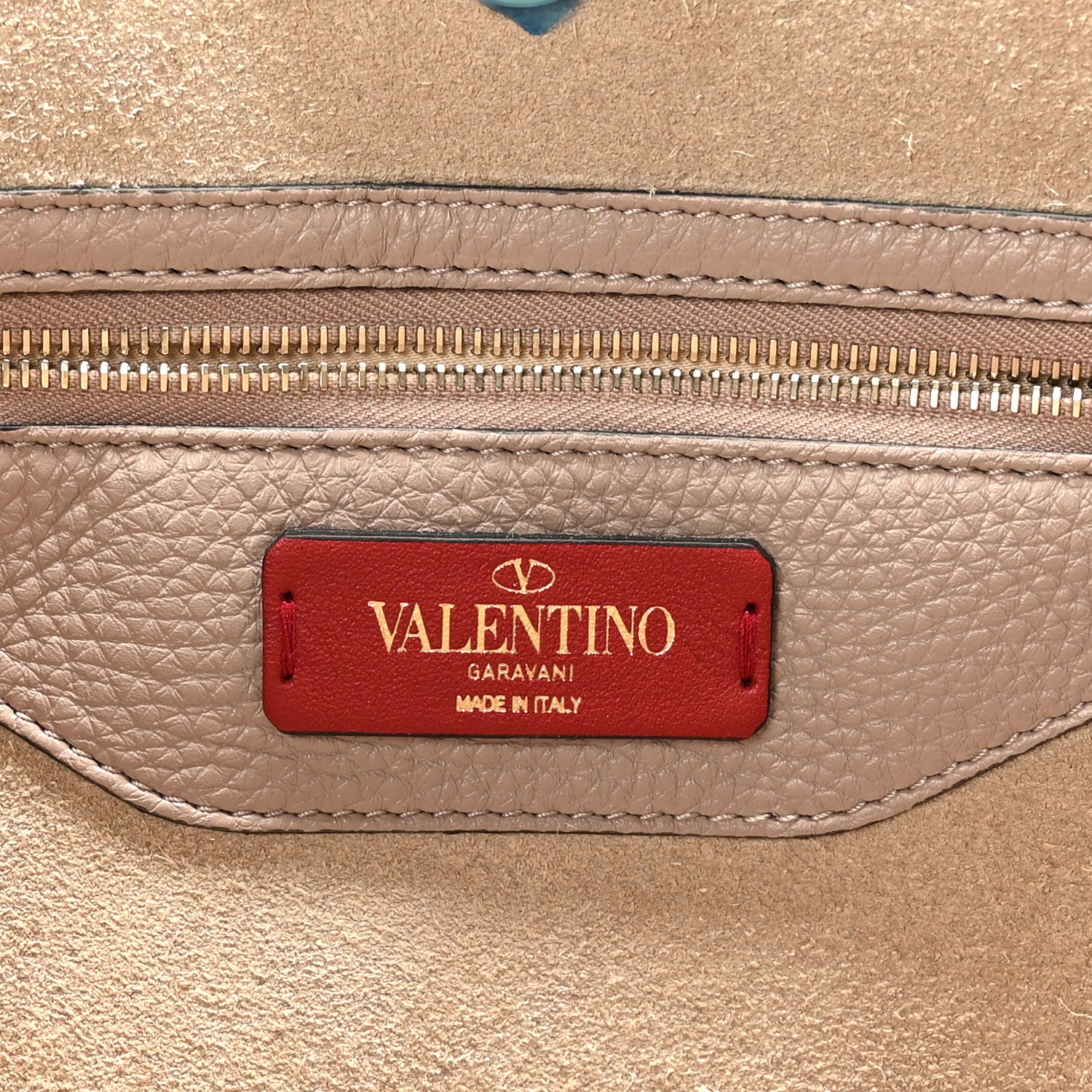 Valentino Garavani Grained Calfskin Small Rockstud Shoulder Tote Poudre 6 of 8