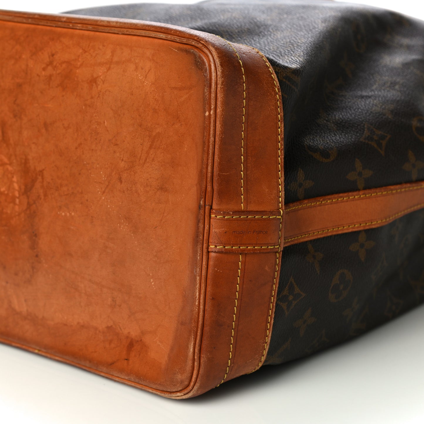 Monogram Noe