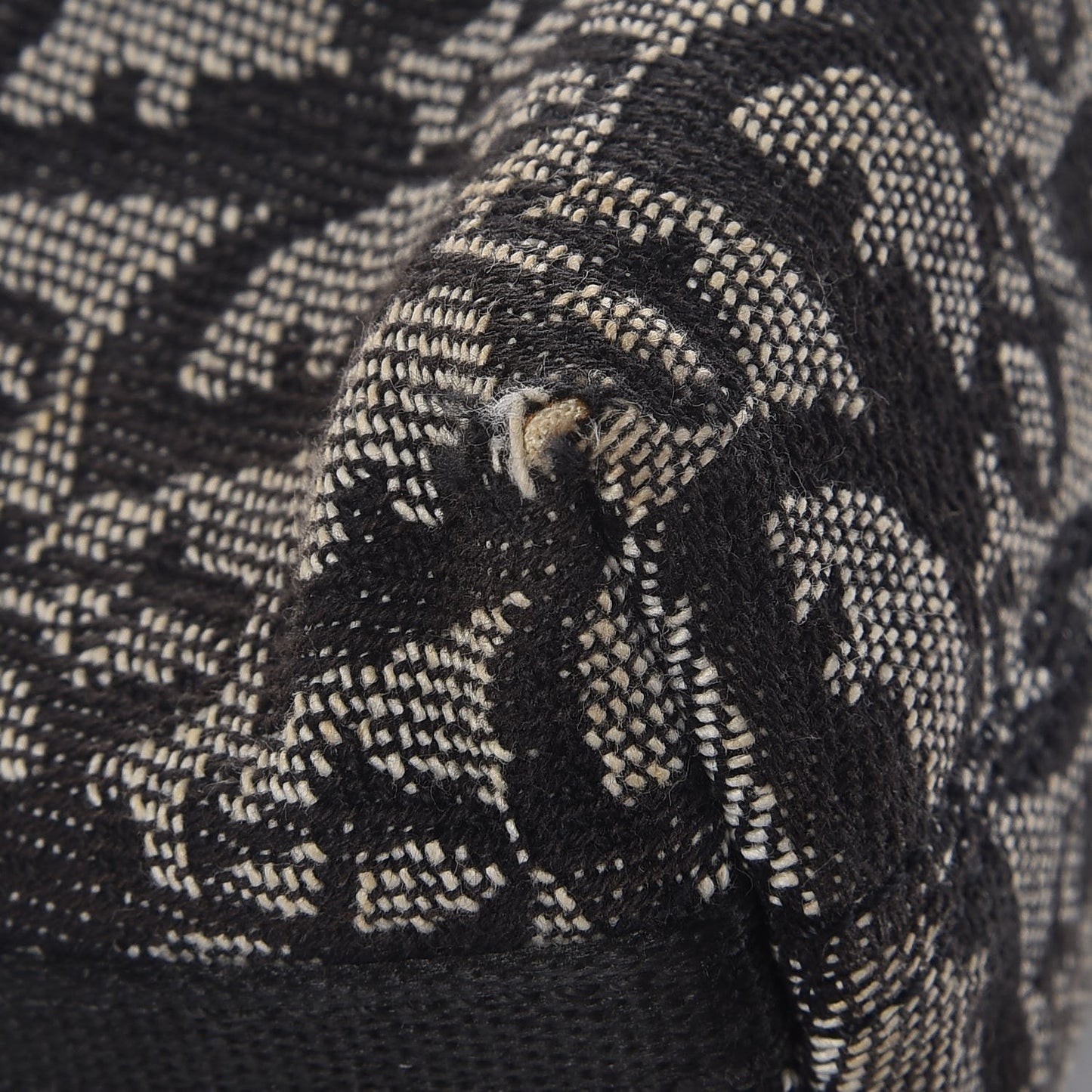 Monogram Shoulder Bag Pochette Black