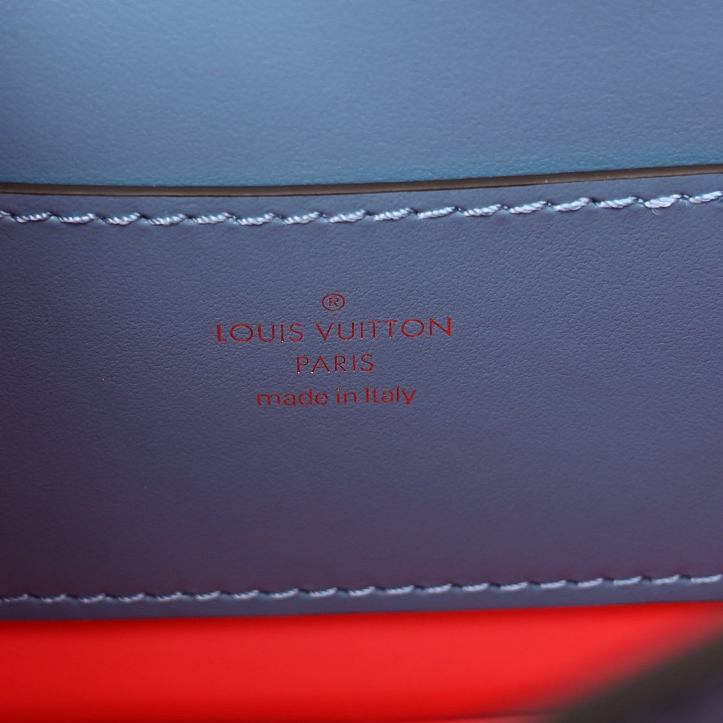Smooth Calfskin LV Pont 9 Bleu Orage