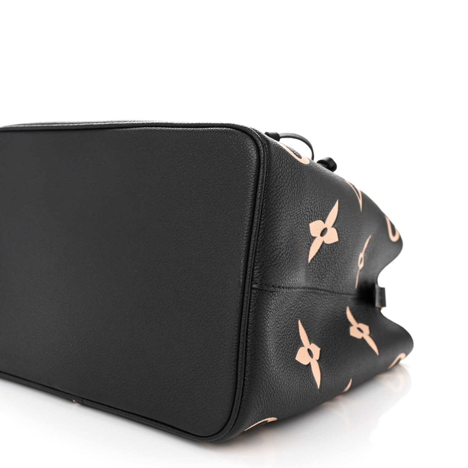 Louis Vuitton LOUIS VUITTON Empreinte Monogram Giant Neonoe MM Black Beige 11 of 12