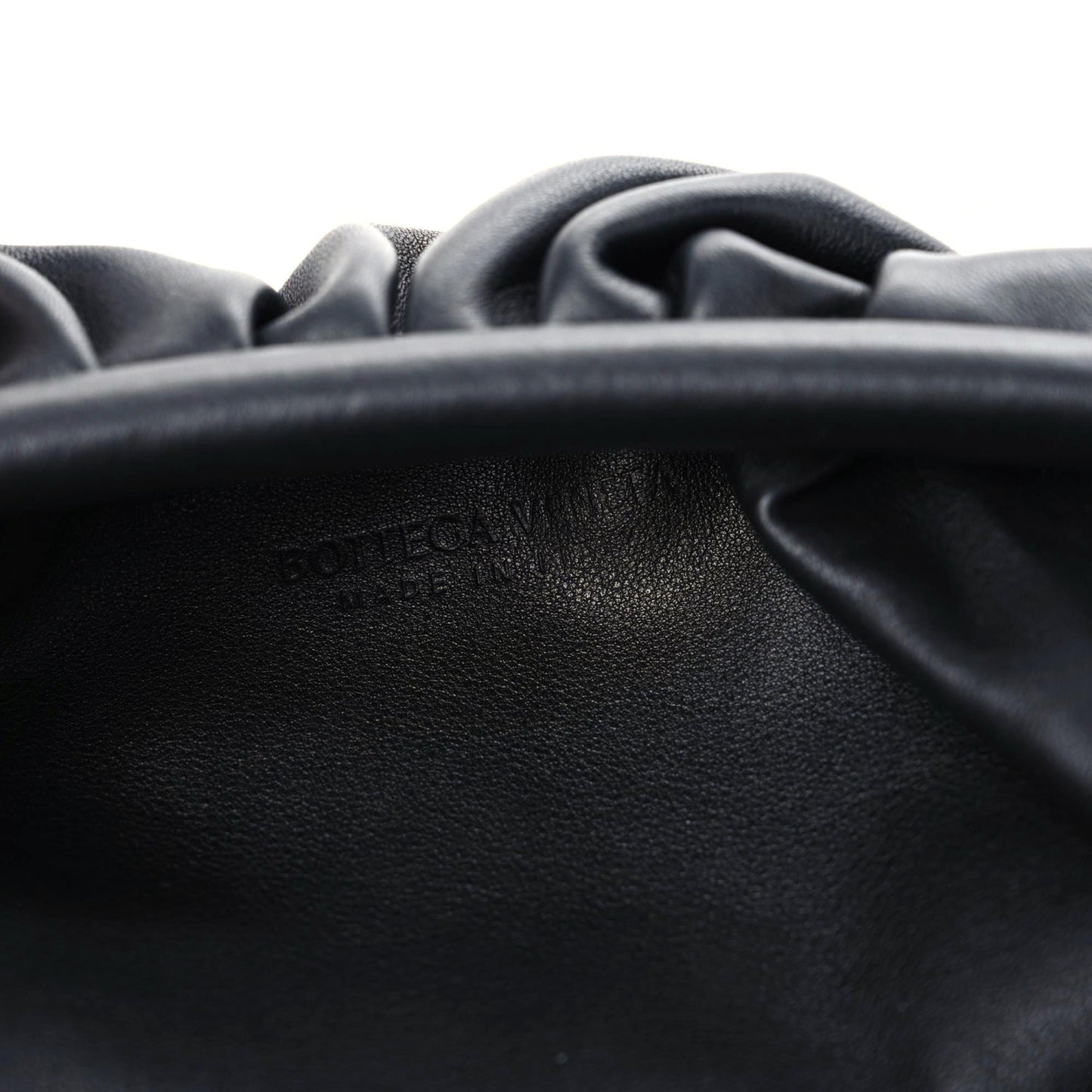 Smooth Butter Calf Teen Pouch Black