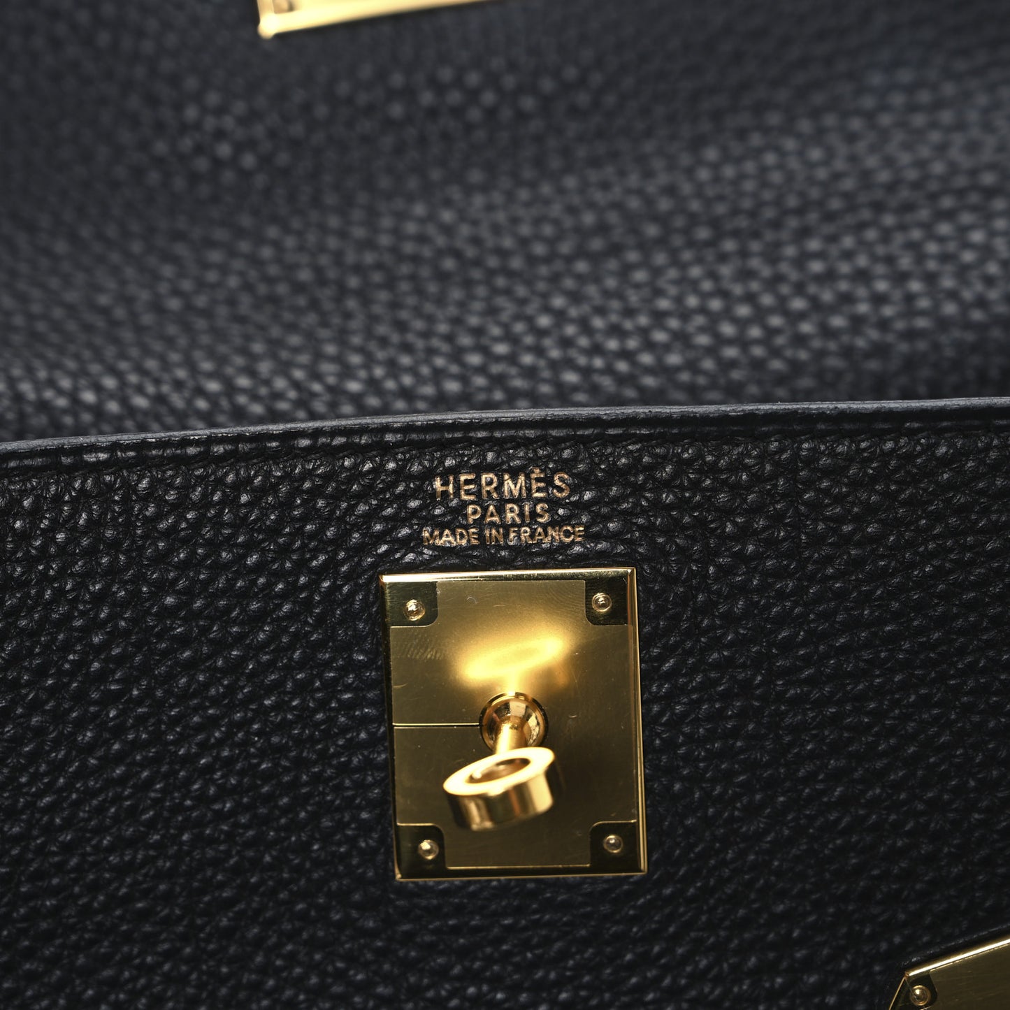 Togo Kelly Retourne 32 Black