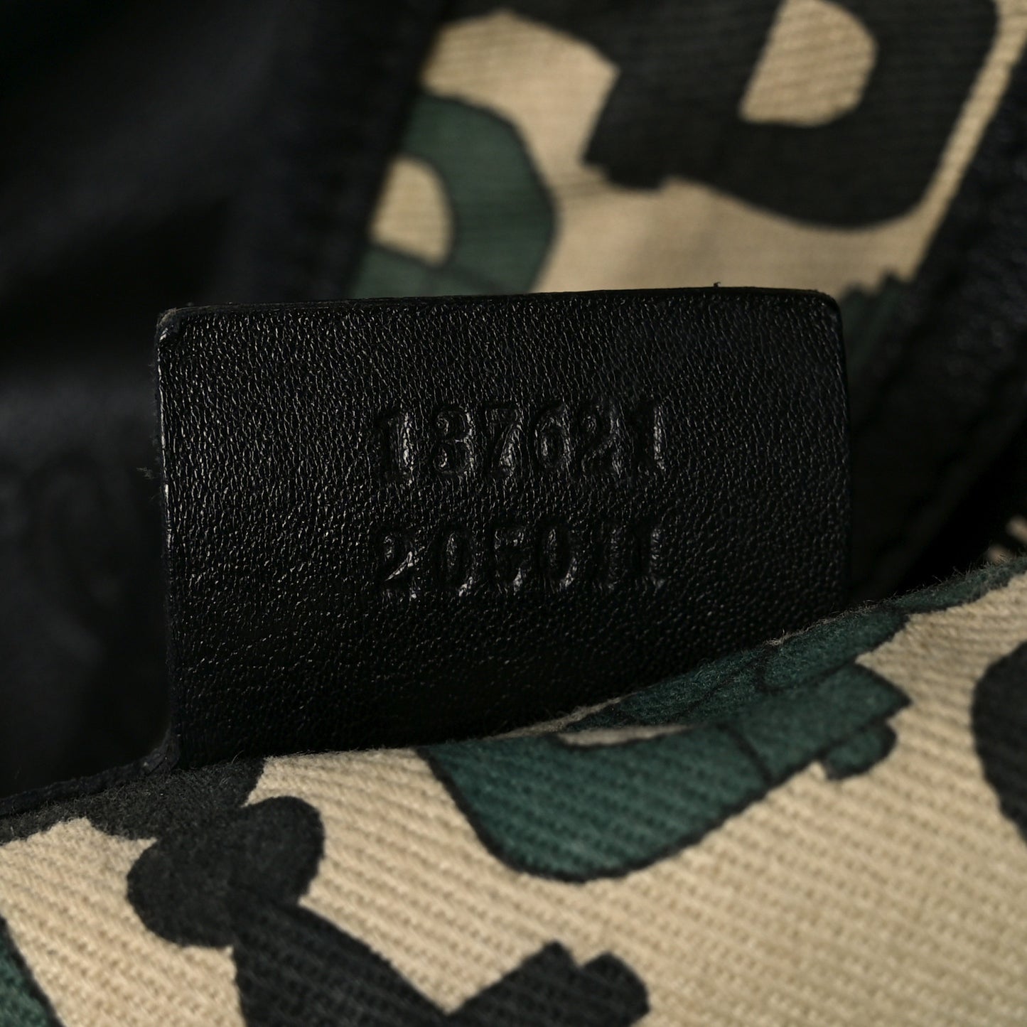 Guccissima Medium Pelham Shoulder Bag Black