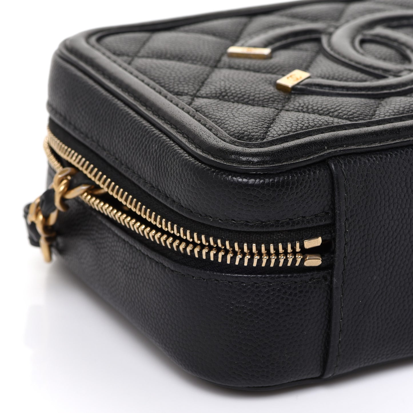 Caviar Quilted CC Filigree Vanity Clutch With Chain Black