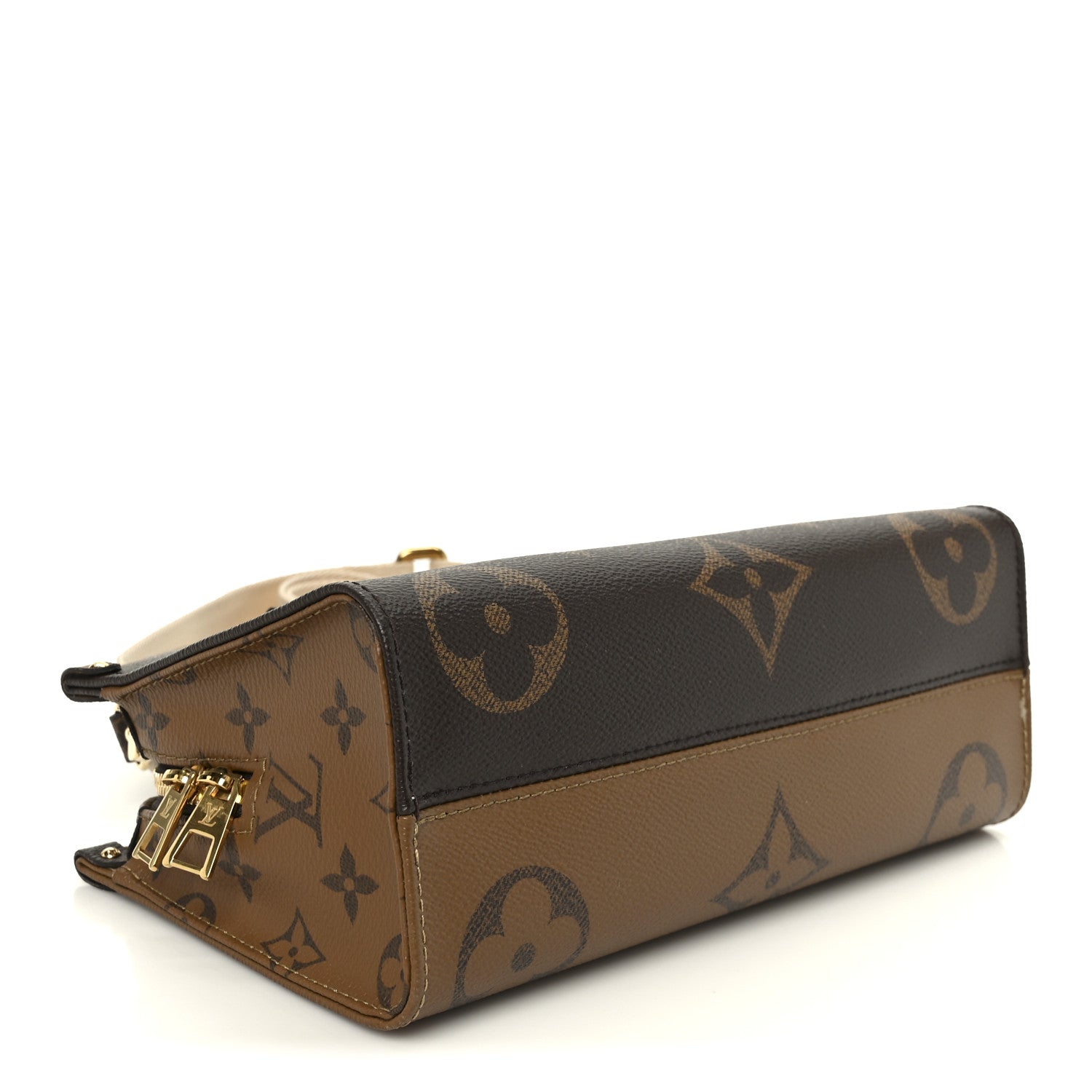 Louis Vuitton Reverse Monogram Giant OnTheGo East West 4 of 11