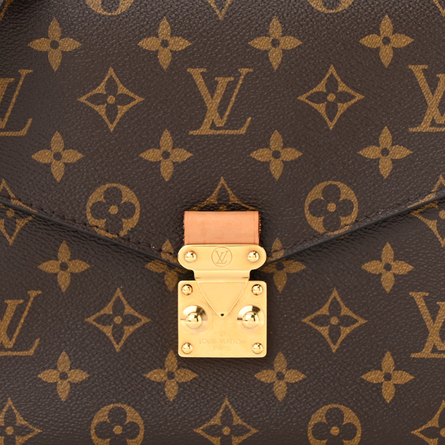 Monogram Pochette Metis