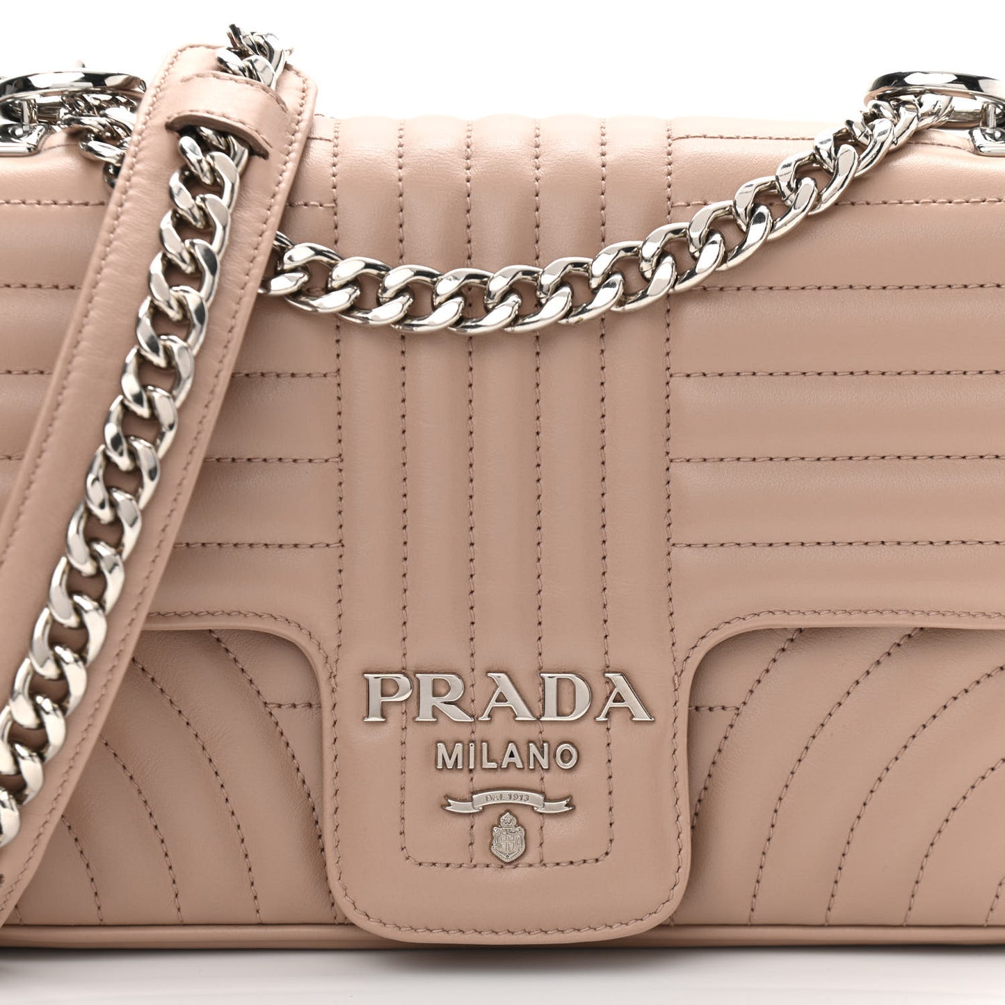 Soft Calfskin Impunture Diagramme Medium Chain Flap Shoulder Bag Cipria