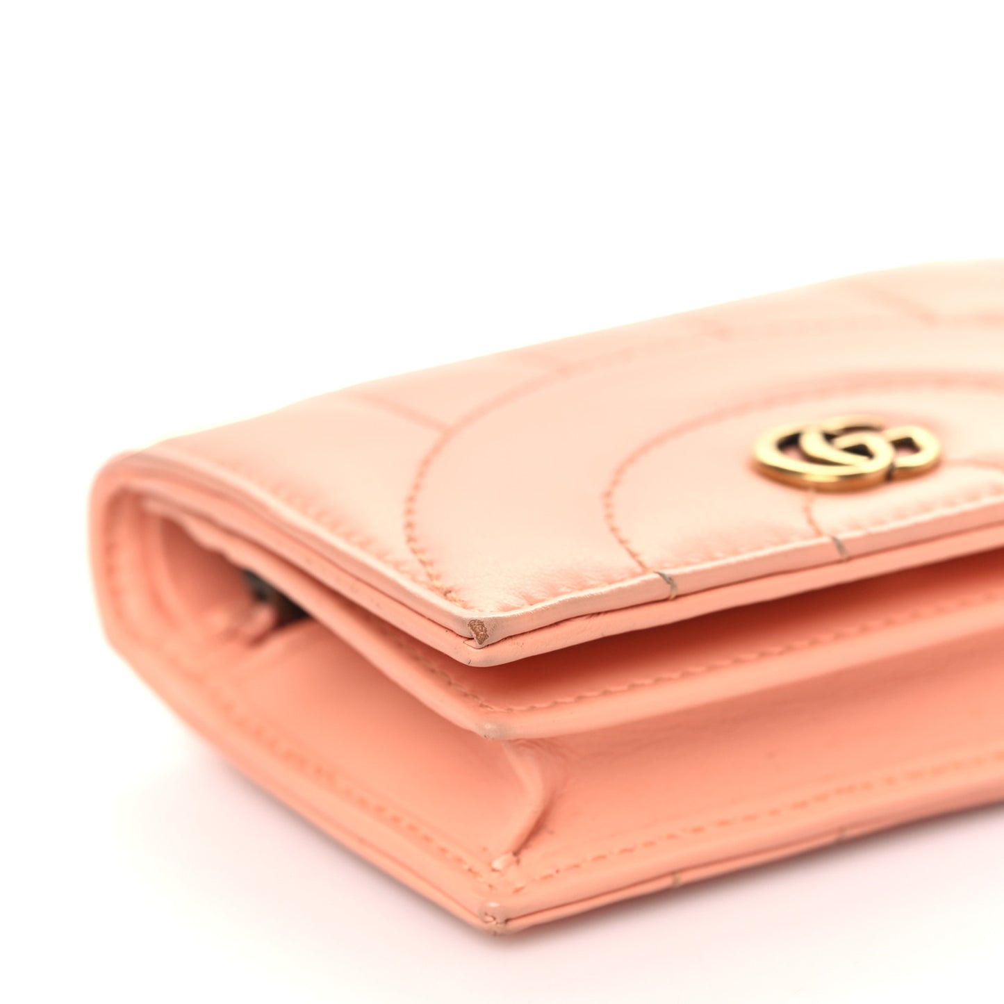 Calfskin Vertical Ring Matelasse GG Marmont Card Case Wallet Peachy Chic