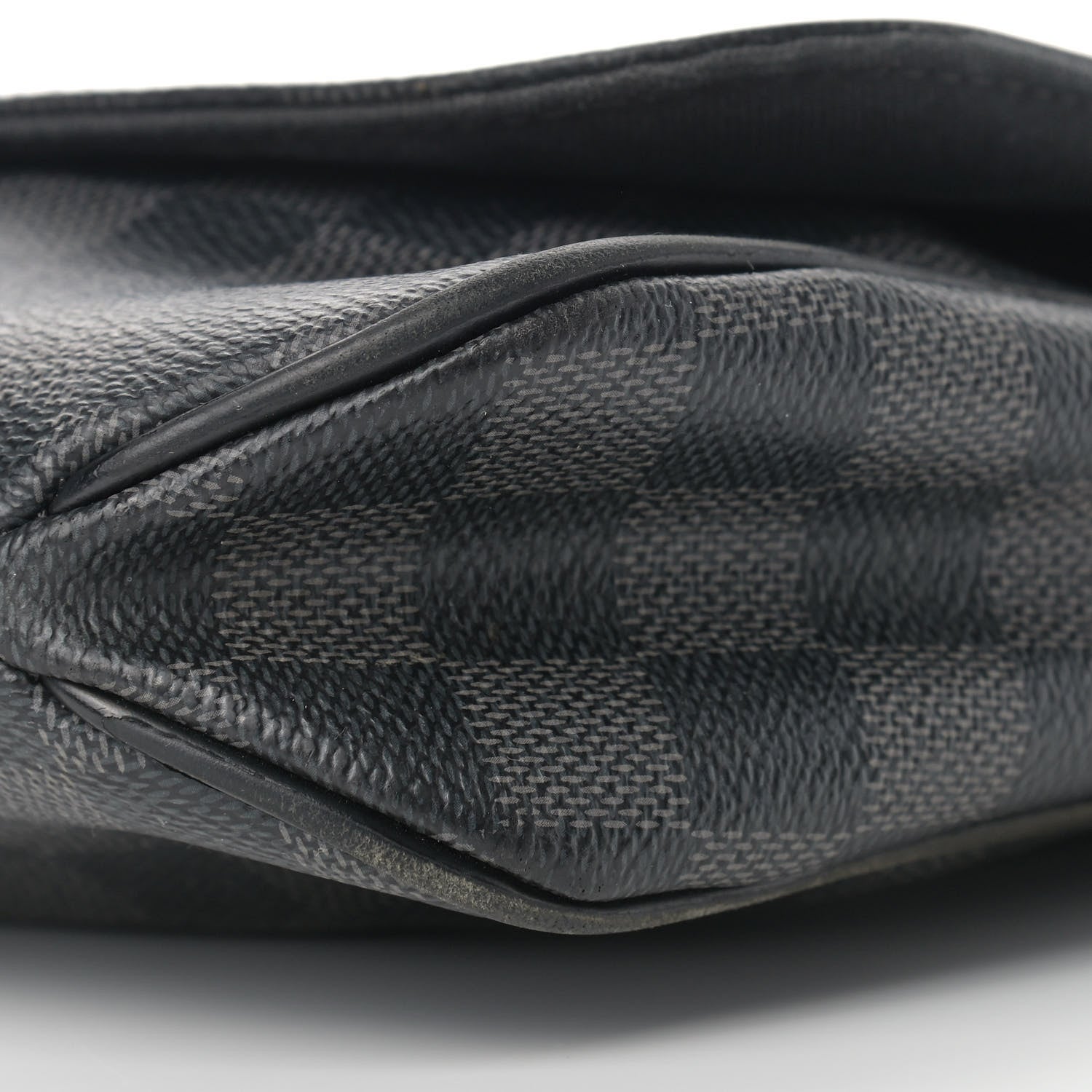 Louis Vuitton Damier Graphite District PM 9 of 9