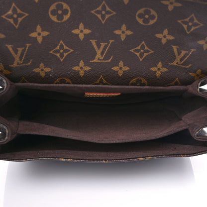Louis Vuitton Monogram Pochette Metis 4 of 5