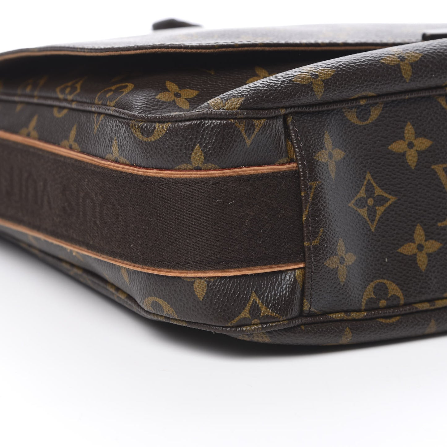 Monogram Beaubourg MM Messenger Bag