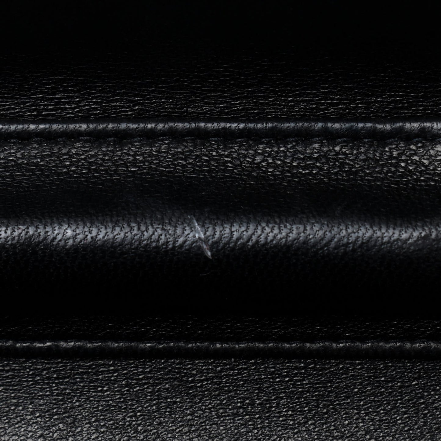 Lambskin Quilted Medium Single Flap Black