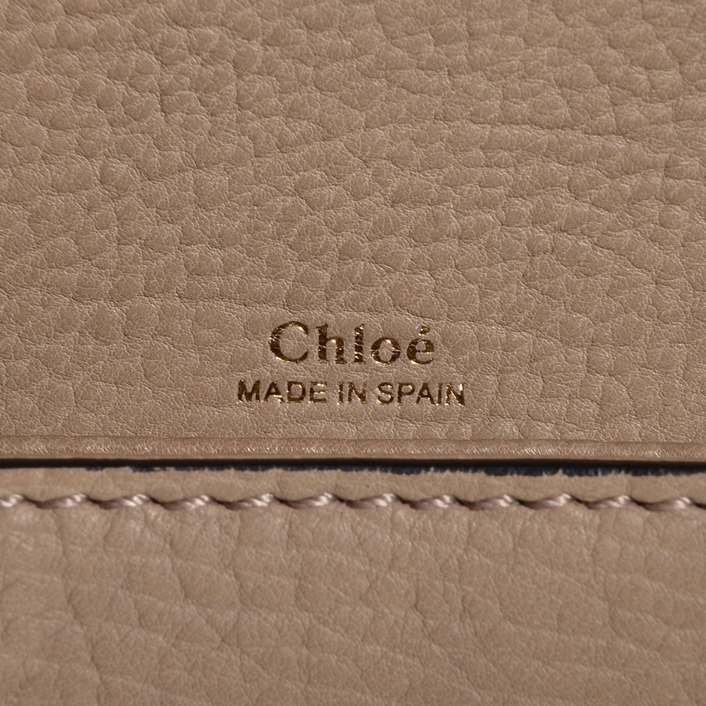 Calfskin Aurore Wallet on Chain Beige