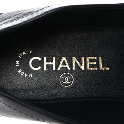 Chanel Lambskin Quilted CC Turnlock Loafers 38.5 Navy 8 of 9