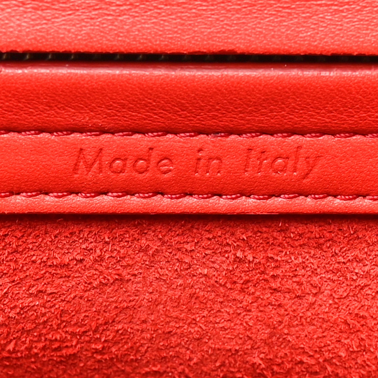 Smooth Calfskin Medium Phantom Luggage Vermillion