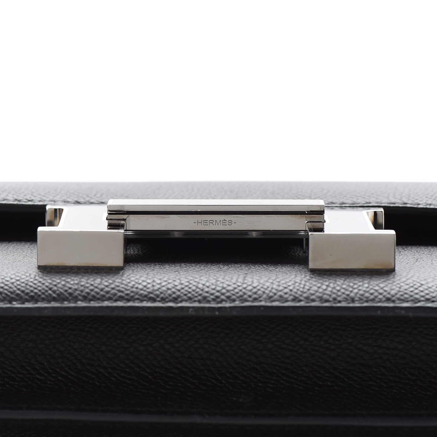 Epsom Horseshoe Enamel Constance 24 Black