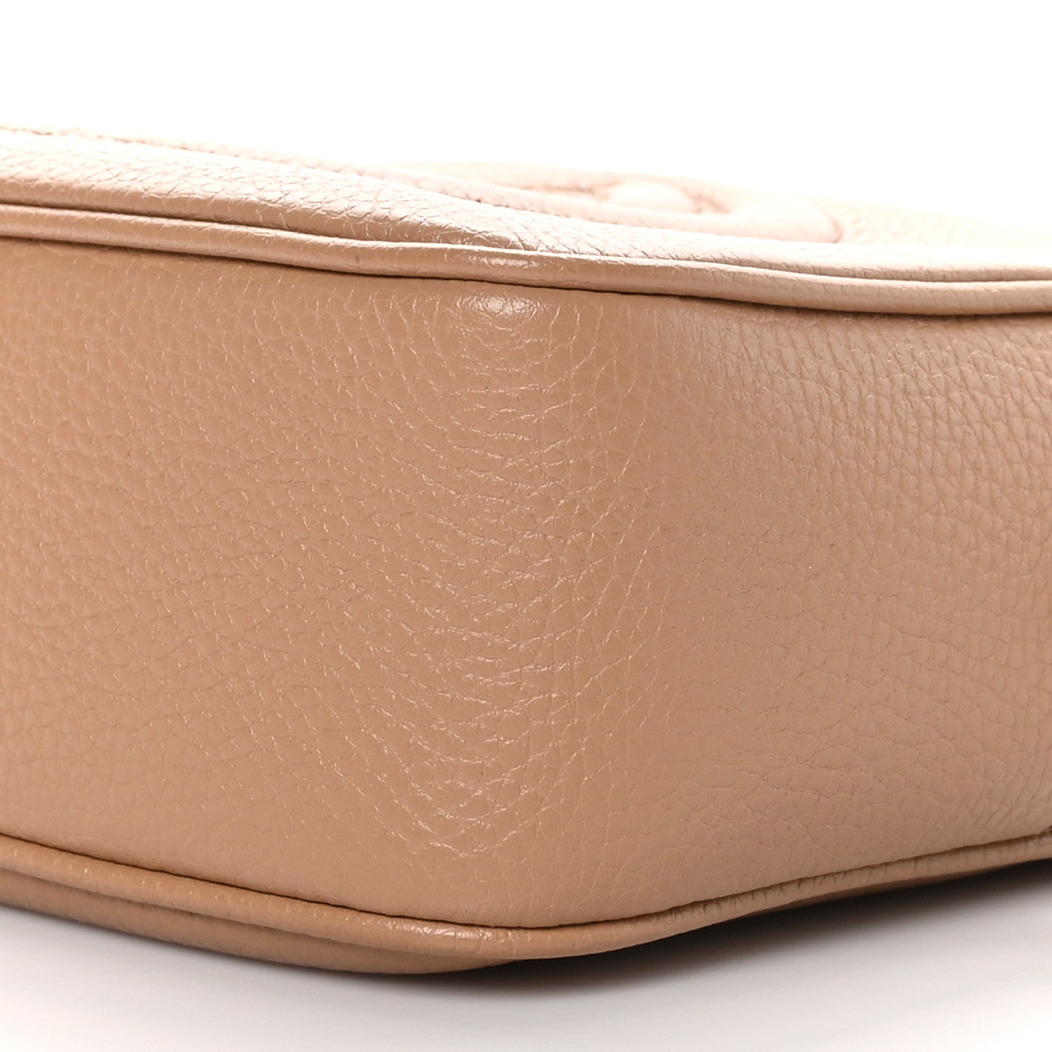 Gucci Pebbled Calfskin Small Soho Disco Bag Camelia 9 of 9
