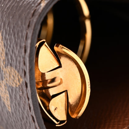 Louis Vuitton Monogram Large Ring Agenda Cover 8 of 11