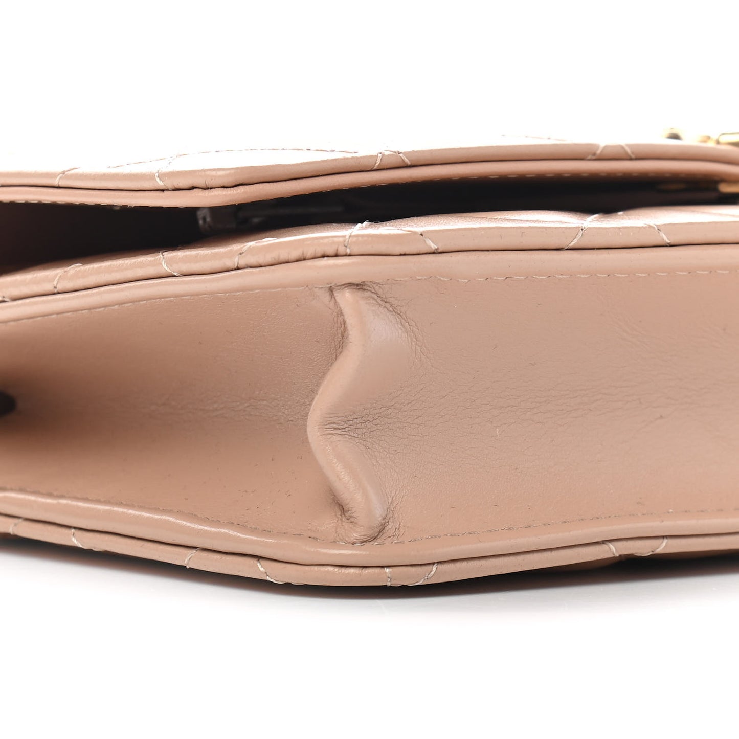 Calfskin Quilted Perfect Fit Wallet On Chain WOC Beige