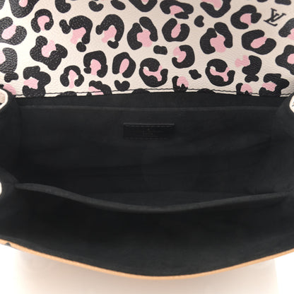 Louis Vuitton Monogram Giant Wild At Heart Pochette Metis Arizona 5 of 10