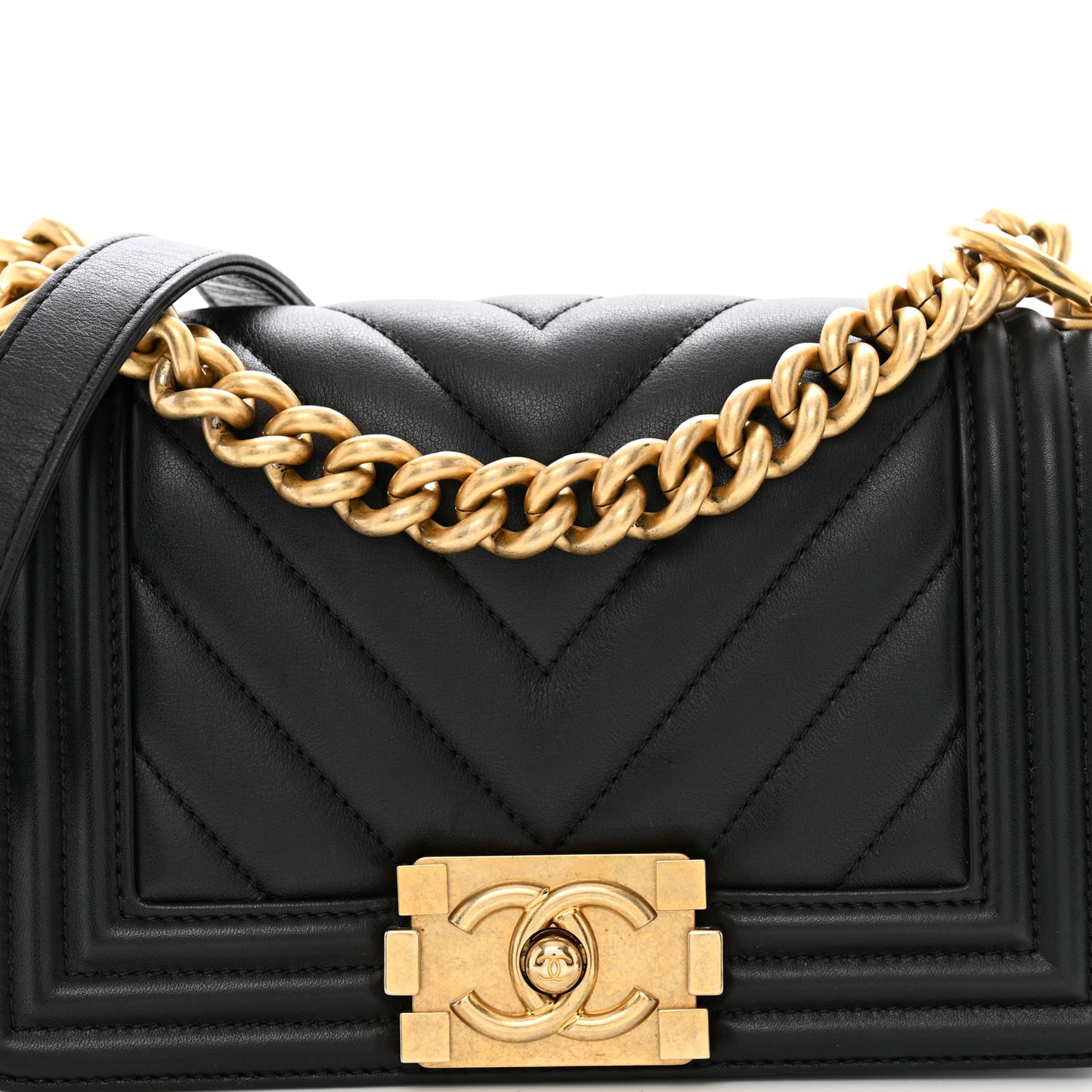 Lambskin Chevron Quilted Small Boy Flap Black