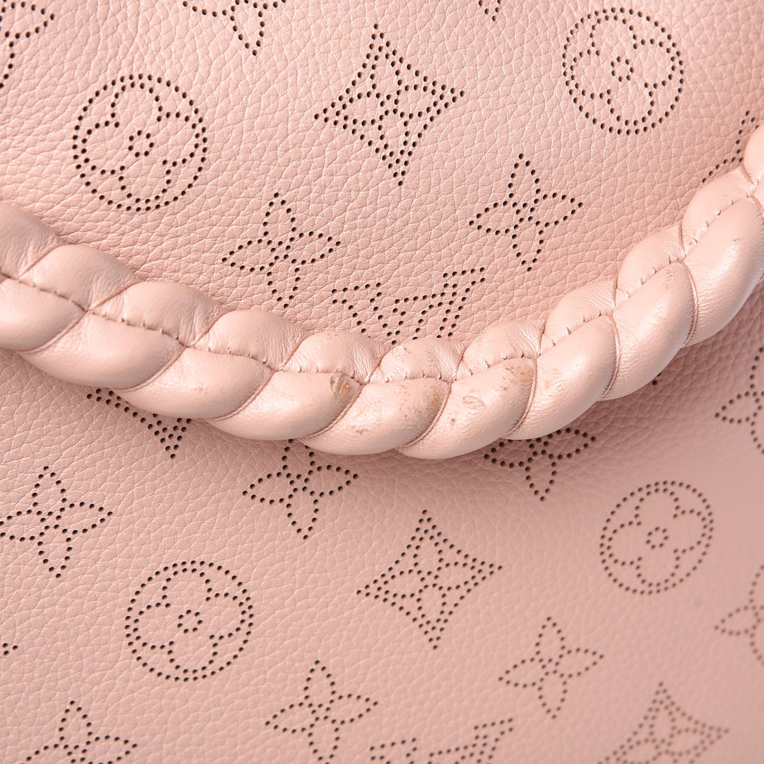 Louis Vuitton Mahina Babylone Chain BB Magnolia 8 of 16