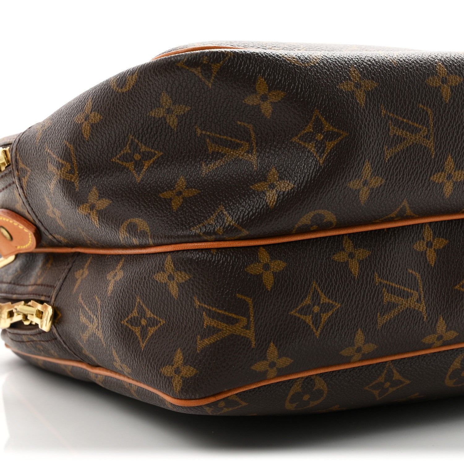 Louis Vuitton Monogram Reporter GM 8 of 9