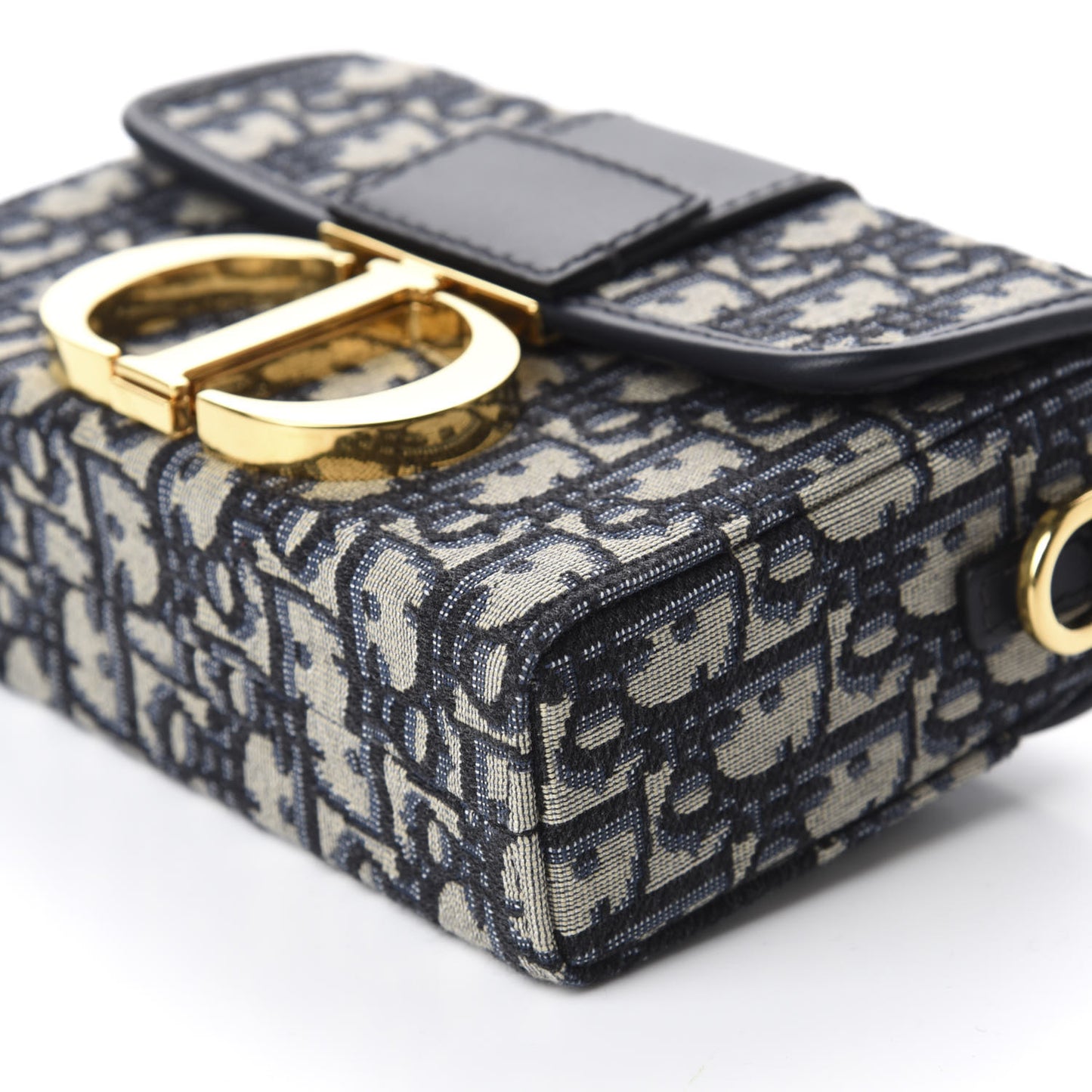 Oblique 30 Montaigne Box Bag Blue