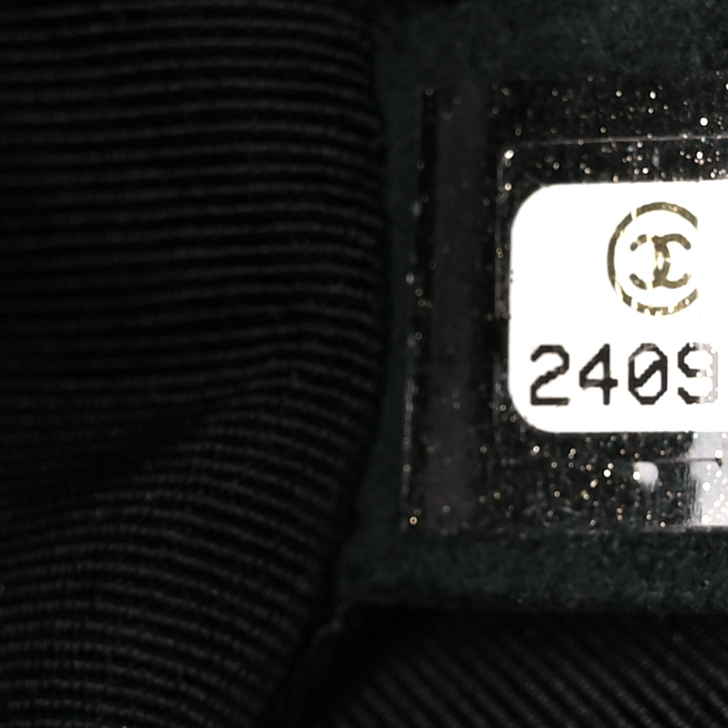 Chanel Caviar Quilted Medium Boy Flap So Black 7 of 12