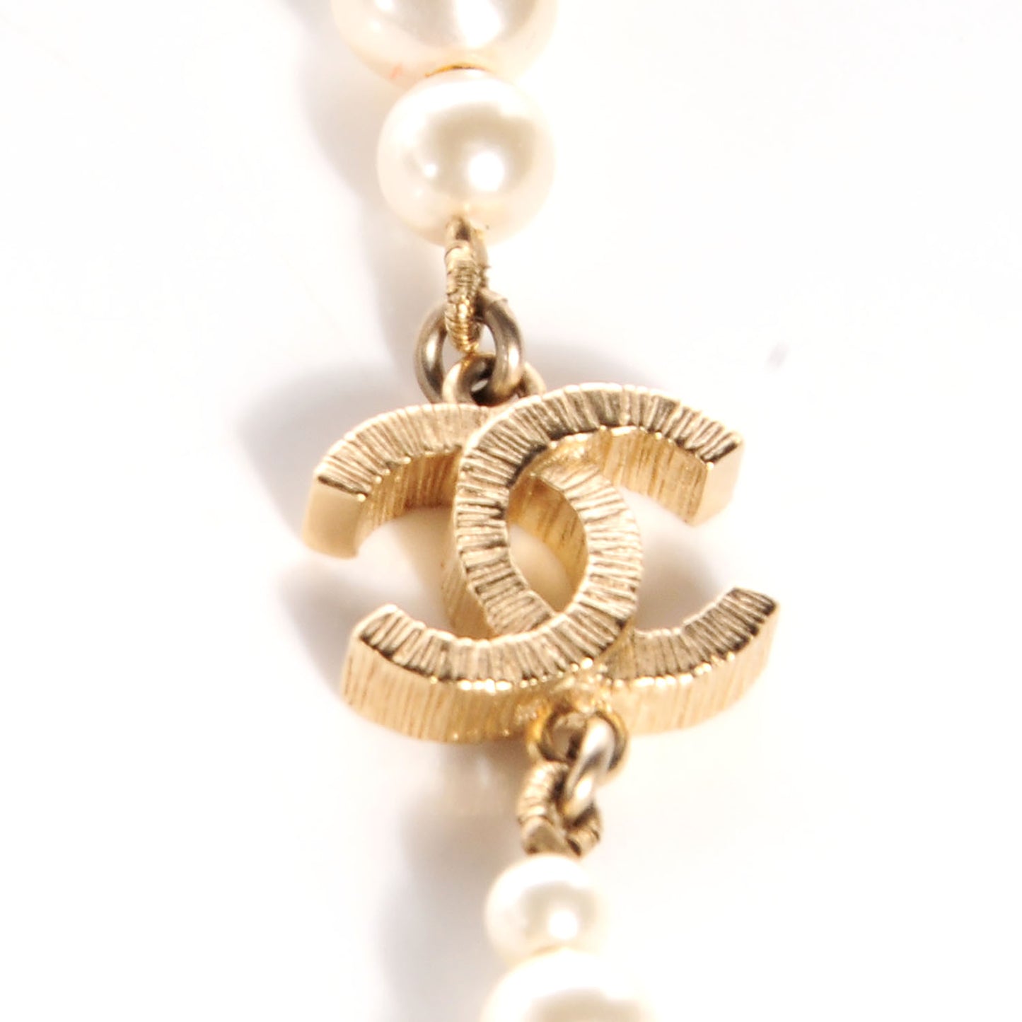 Pearl Classic CC Long Necklace Gold