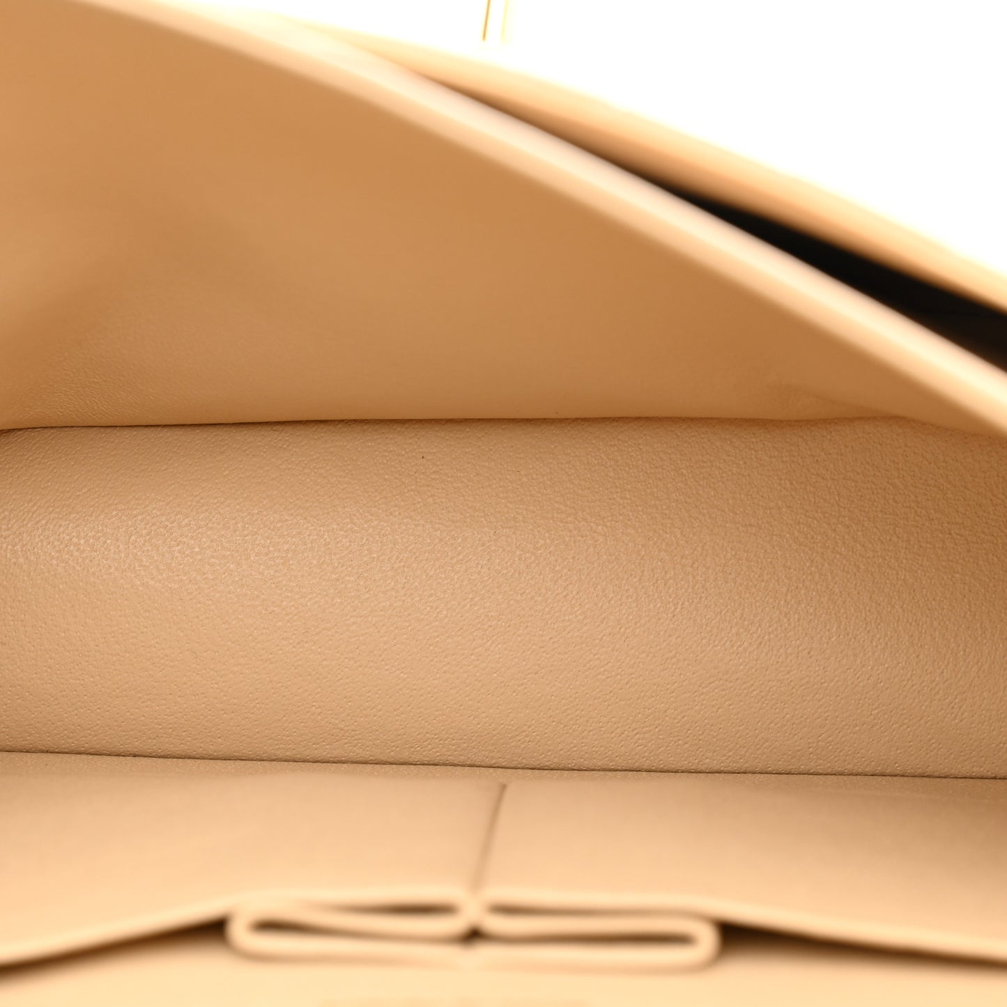 Caviar Quilted Medium Double Flap Beige