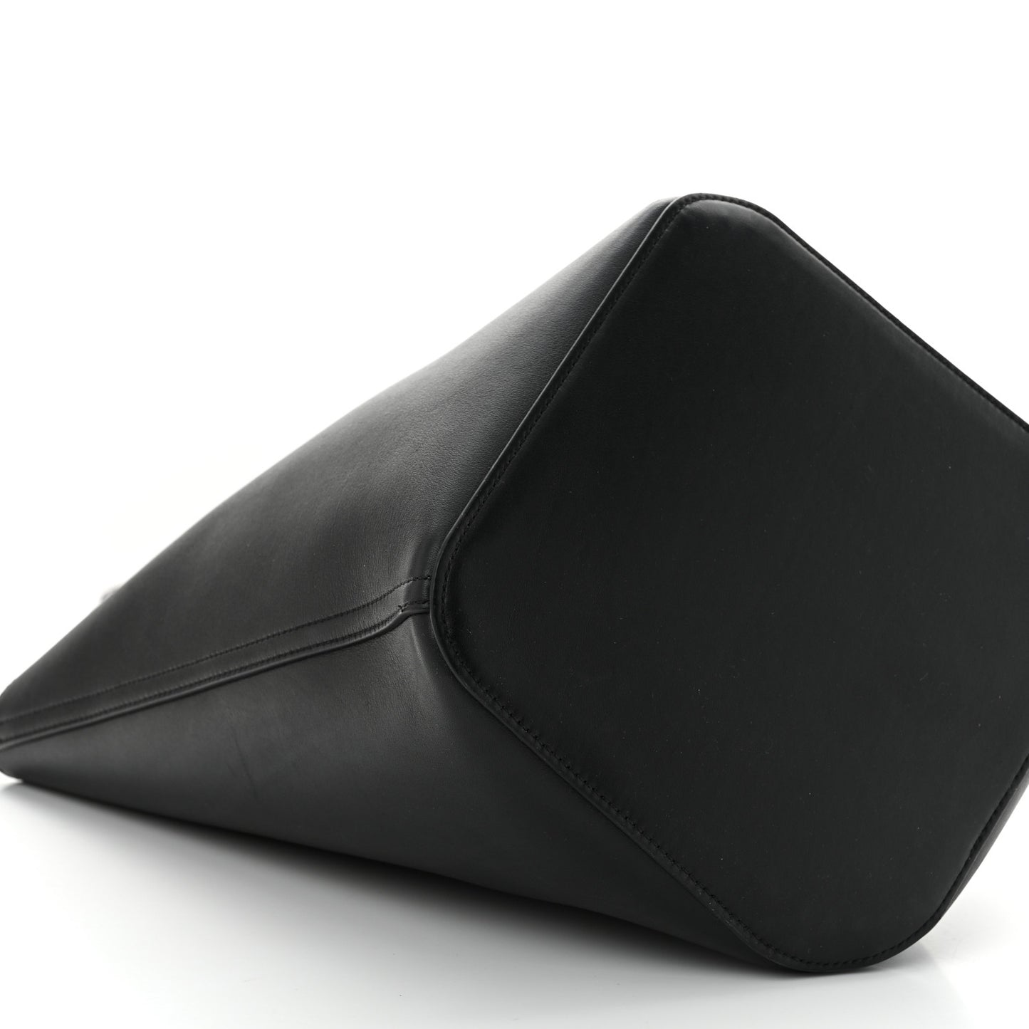 Smooth Calfskin Medium Pebble Bucket Bag Black