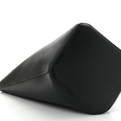 Loewe Smooth Calfskin Medium Pebble Bucket Bag Black 8 of 10