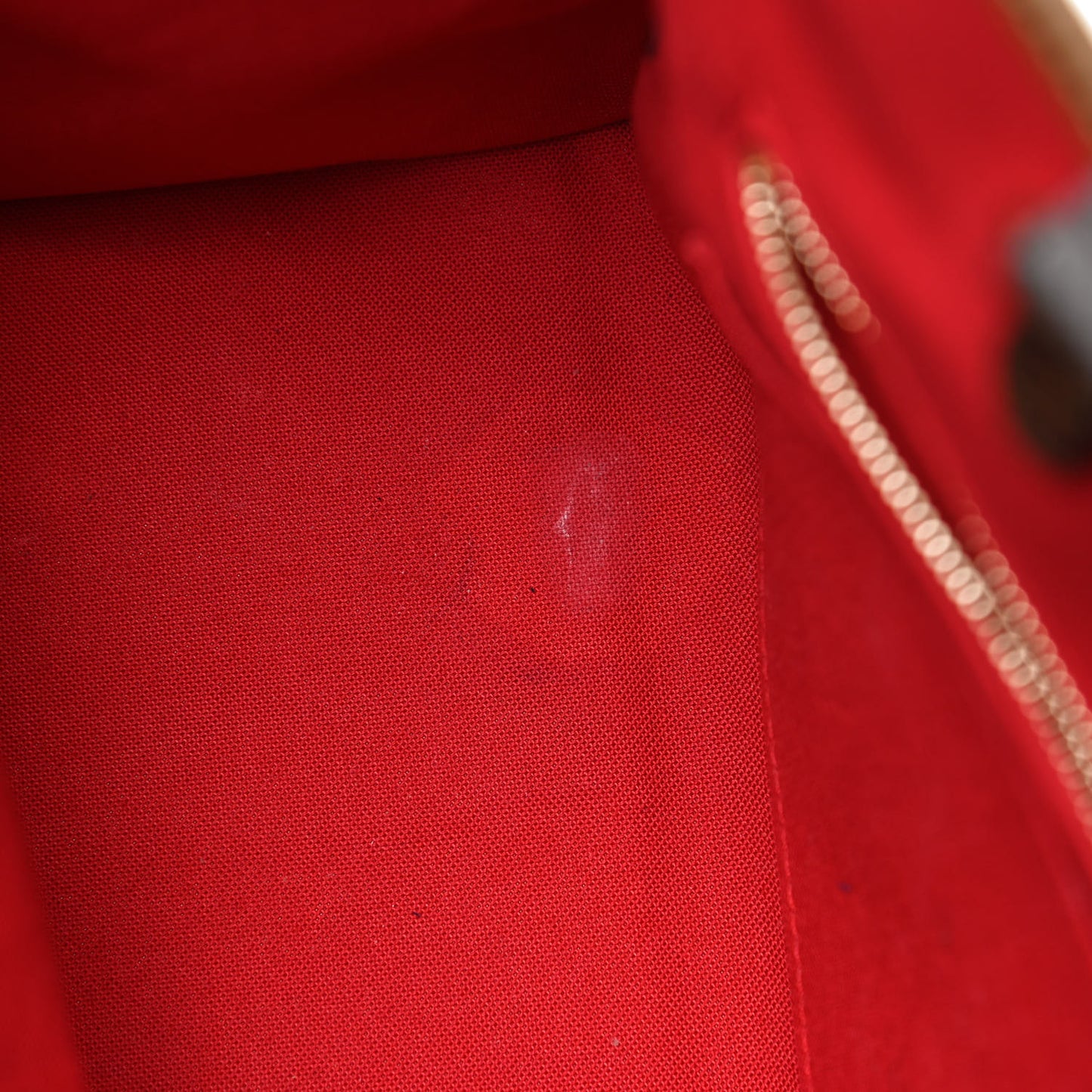 Reverse Monogram Giant Onthego MM